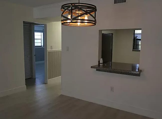 Photo - Boater's Delight- Beautiful Condo Unit 7