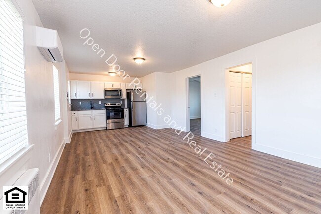 Photo - 1823 Griswold Dr Unit J21