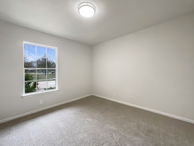 Photo - 6805 Crystalbrook Dr