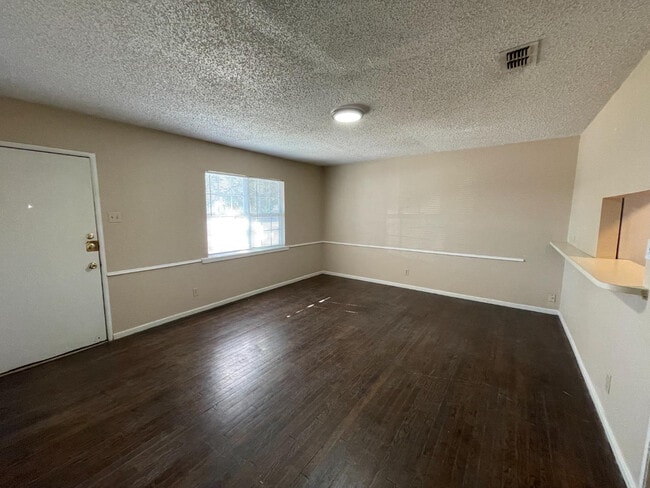 Photo - 3722 32nd St