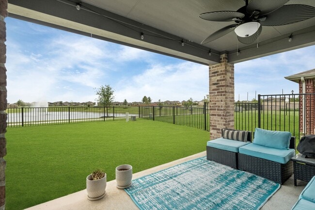 Building Photo - 10433 Russell Pines Dr Rental