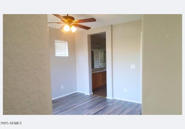 Photo - 1410 E Mobile Ln