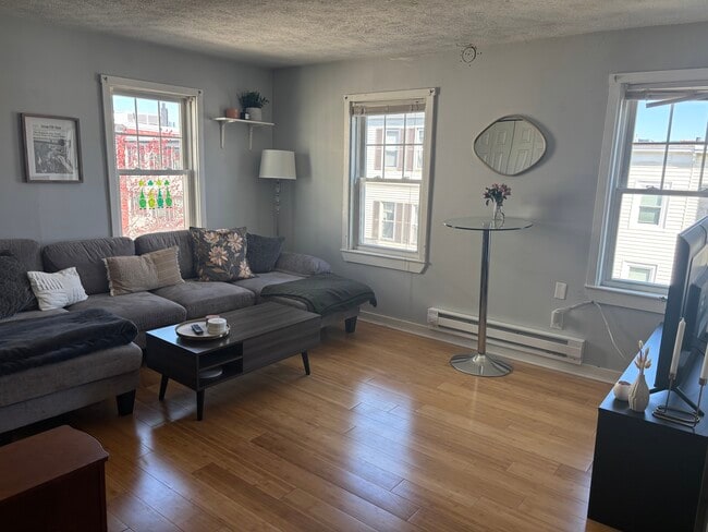 525 E 3rd St Unit 3F