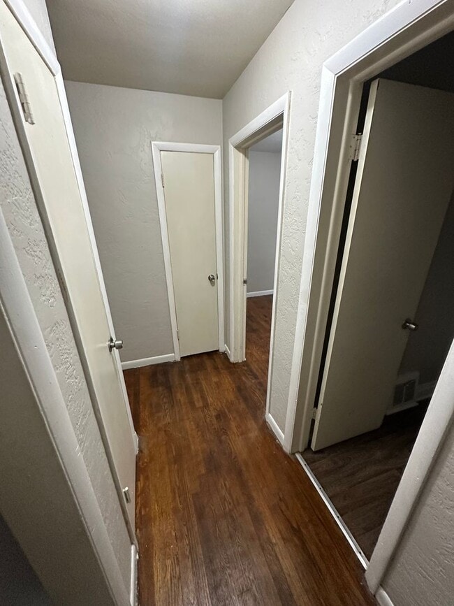 Photo - 2 Bedroom 1 Bathroom Duplex