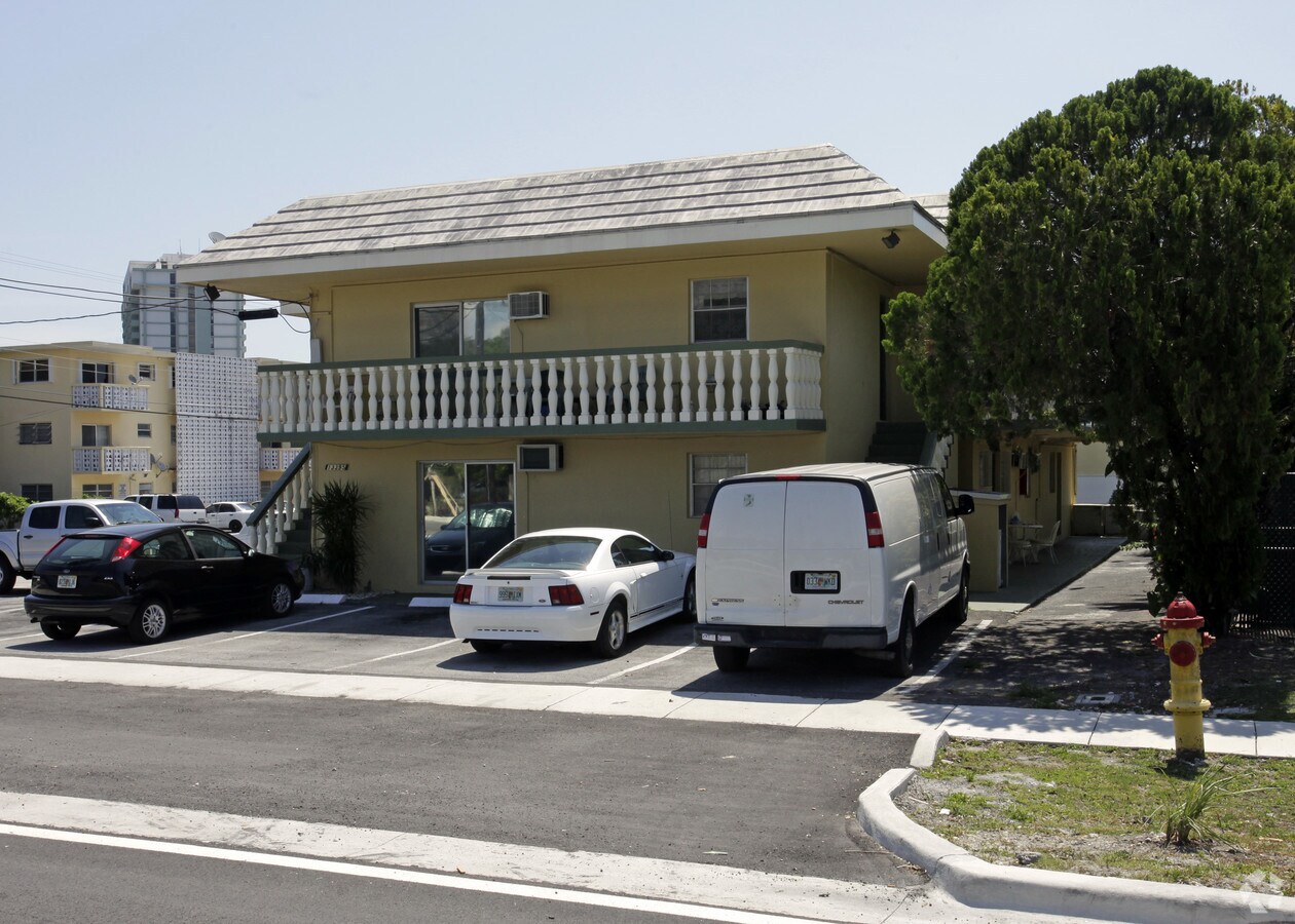 Photo - Frank Russo Apartments