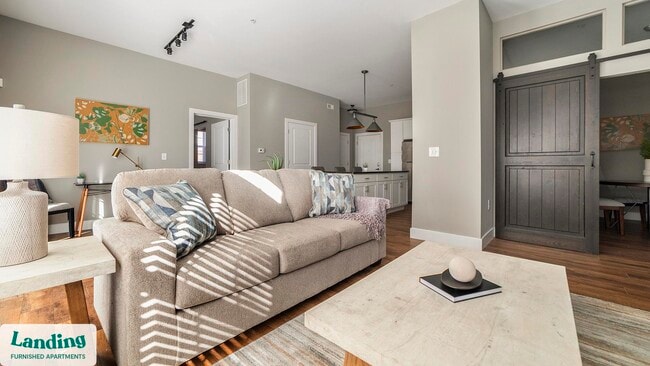 Photo - 41 E 9th Ave Apartamento Unidad 3-250.1412360