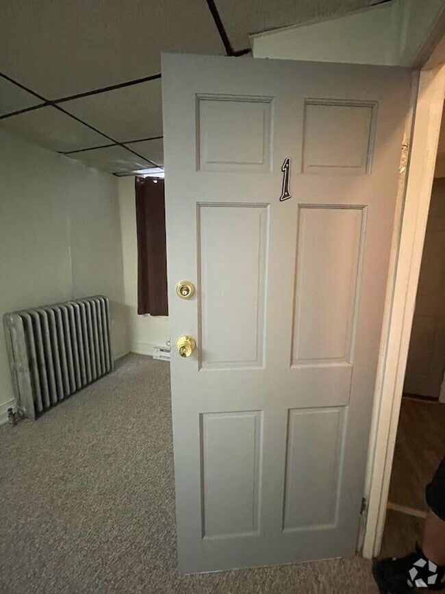Building Photo - 310 Bern St Unit APT 1