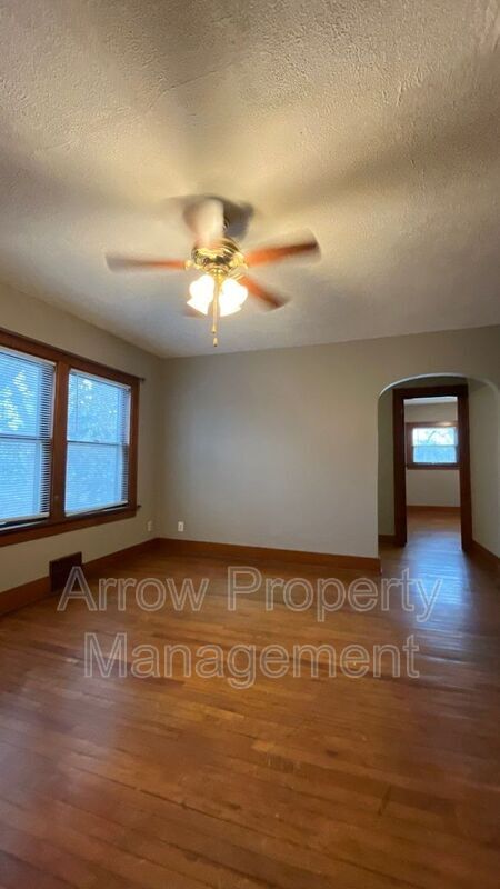 Photo - 3304 S 40th St Condo Unit 3