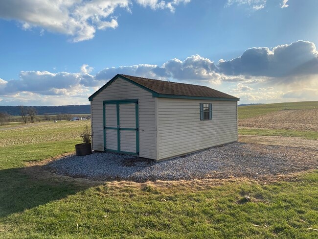 Photo - 320 Mt Vernon Rd