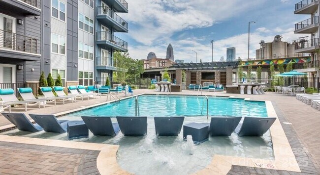 Photo - 606 Nc Music Factory Boulevard Unit A1