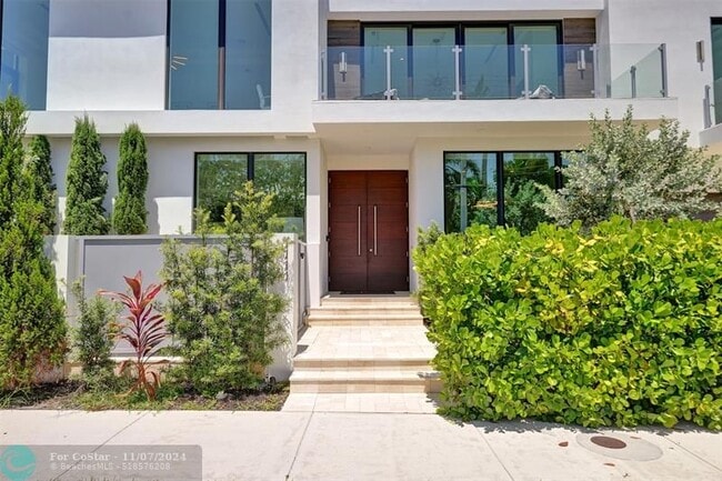 Photo - 1111 SE 9th Ave