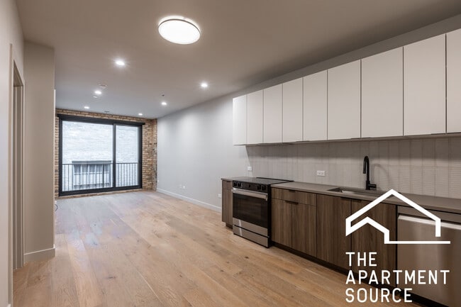 Building Photo - 1706 Sherman Ave Unit 307 Rental