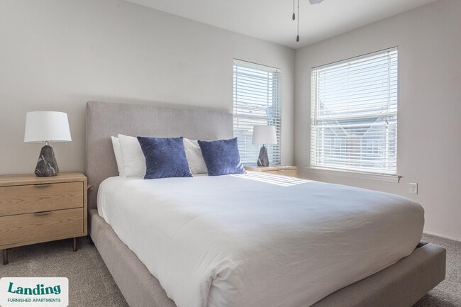 Photo - 2800 N 23rd St Unidad 2138