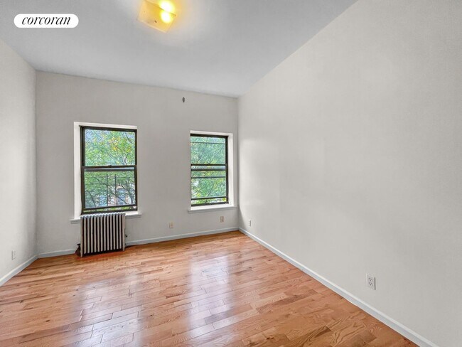 Photo - 1514 Dekalb Ave Apartment