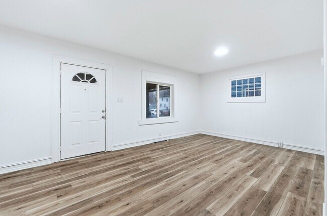 Photo - Freshly Updated 3-Bed Home with Back Parking