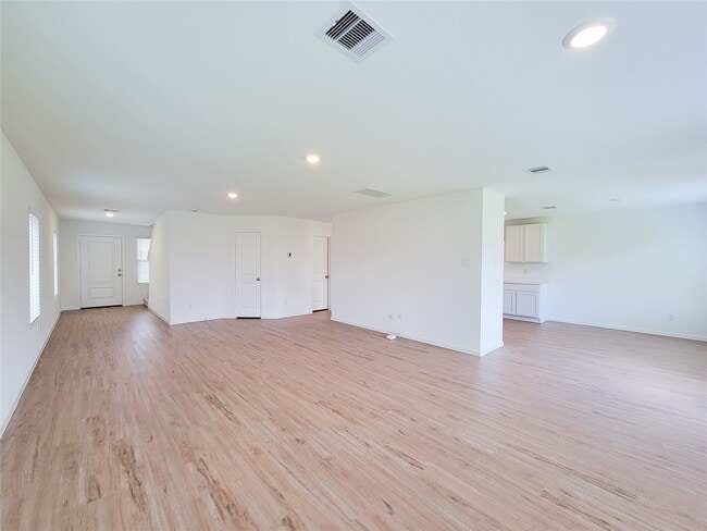 Photo - 3038 Pensacola Dr