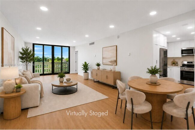 Photo - 90 Edgewater Dr Unit 525
