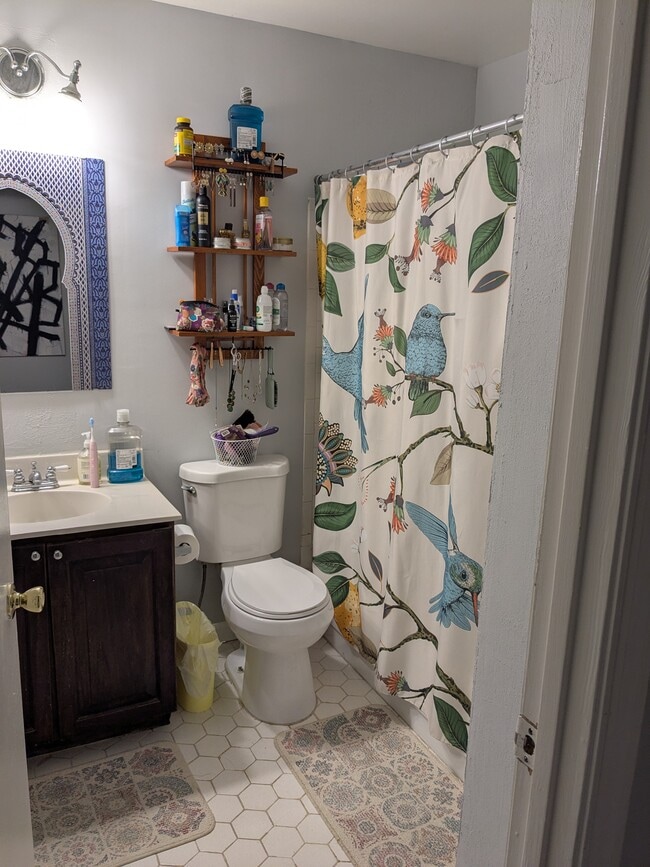 Photo - 1623 Carriage House Ter Unidad A