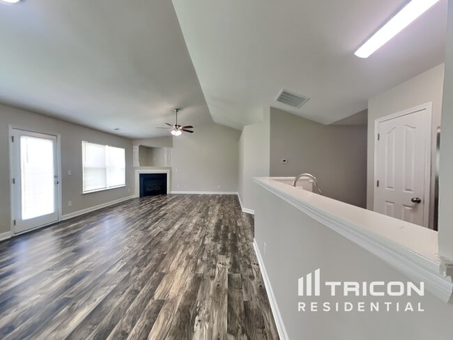 Photo - 7120 Winding Cedar Tr