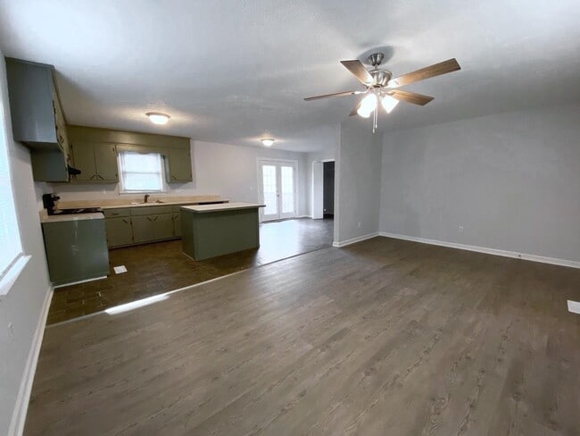 Photo - 2964 Dye Ford Rd