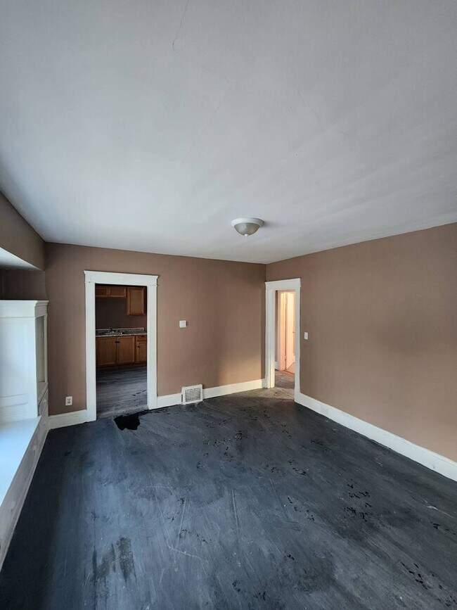 Photo - 4291 E 114th St Unidad 2