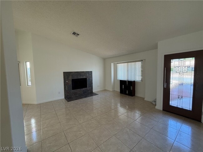 Photo - 488 Chelsea Dr