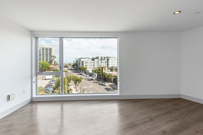 Photo - Eitol Towers