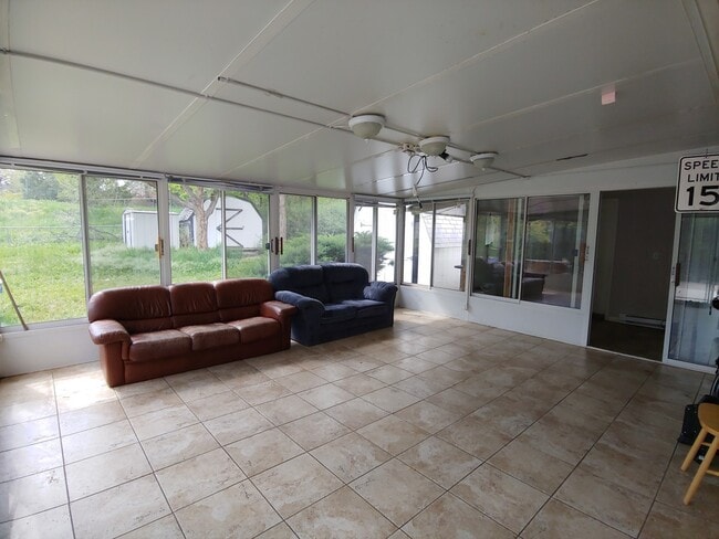 Photo - Must See 5 Bed/3 Bathroom East Boulder Home - Available August 7th!