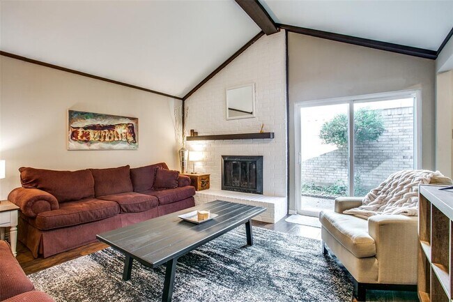 Photo - 2212 Placid Dr