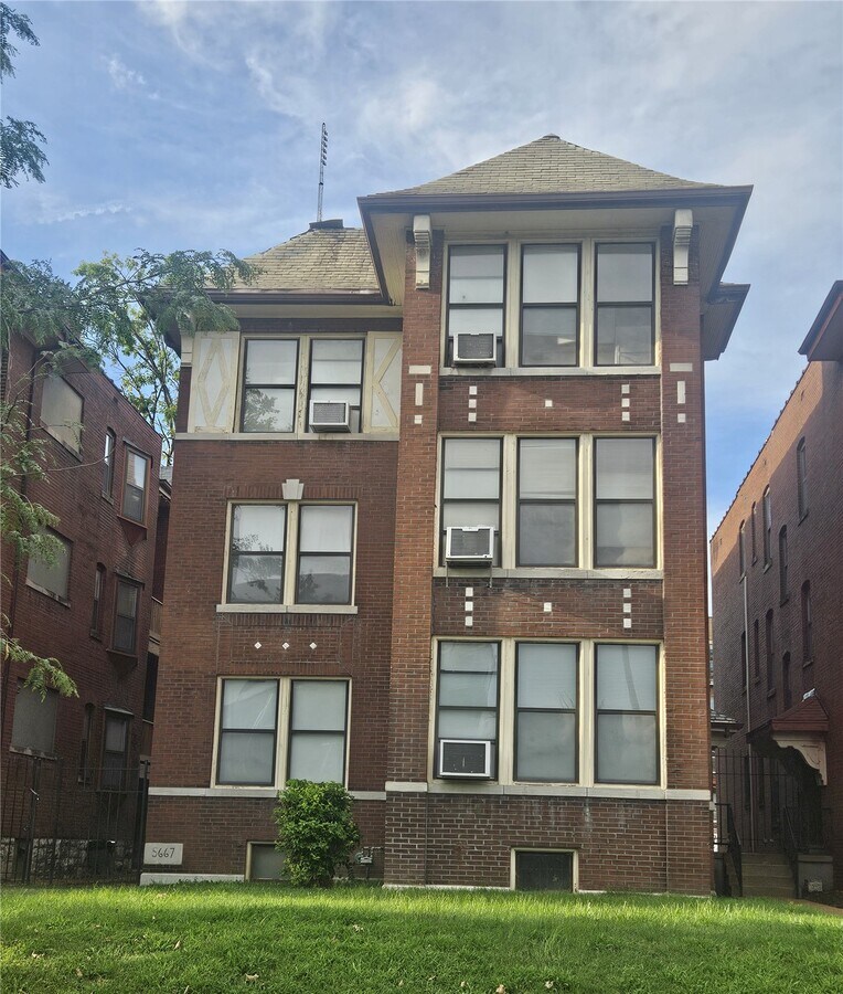 Photo - 5667 Waterman Blvd Unit #1S