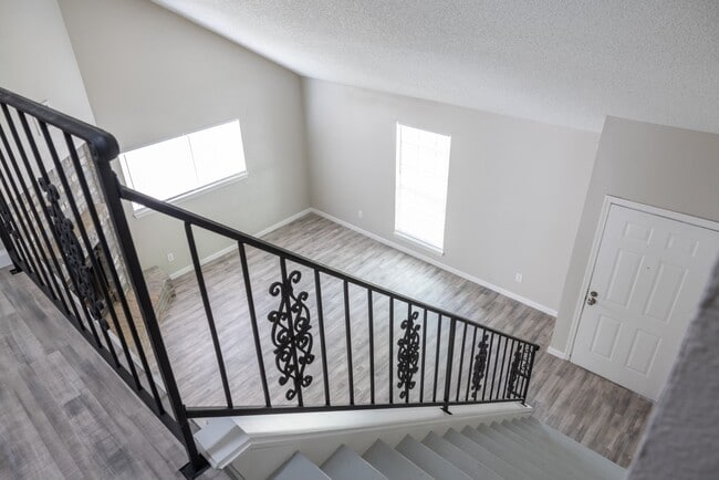 Photo - 19918 Bambiwoods Dr