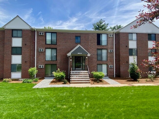 Photo - 392 Great Rd Apartment Unit B203