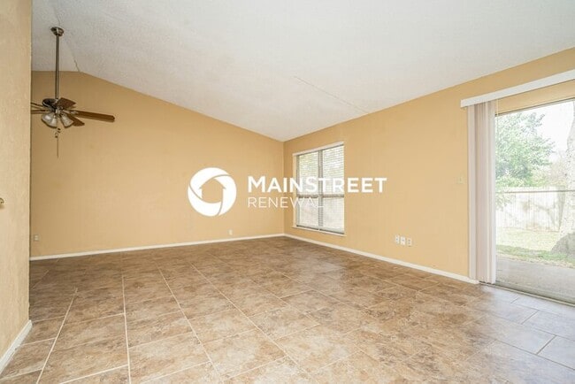 Photo - 3 Bedroom Pet-Friendly Home in Garland, TX...