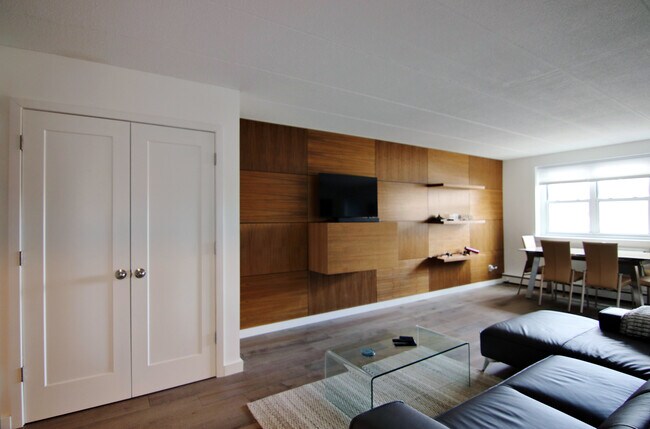 Photo - 27 Northill St Unit 2W