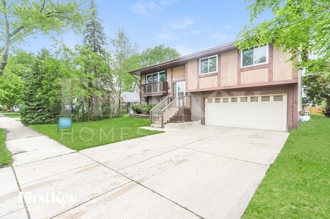 Photo - 1939 Ashwood Ln