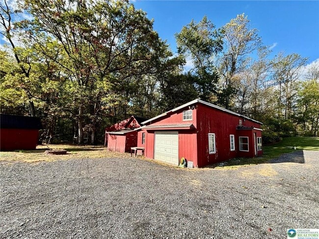 Photo - 181 E Moorestown Rd