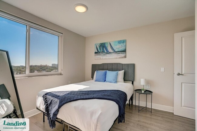 Photo - 305 Dr. M.L.K. Jr St S Unit 333