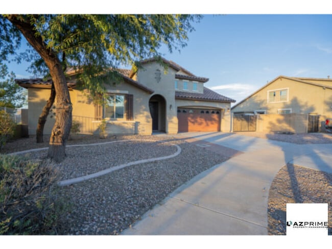 Building Photo - Begin Your Next Chapter in a Stunning 5/3.5 Queen Creek Home Where Comfort Meets Sophistication.