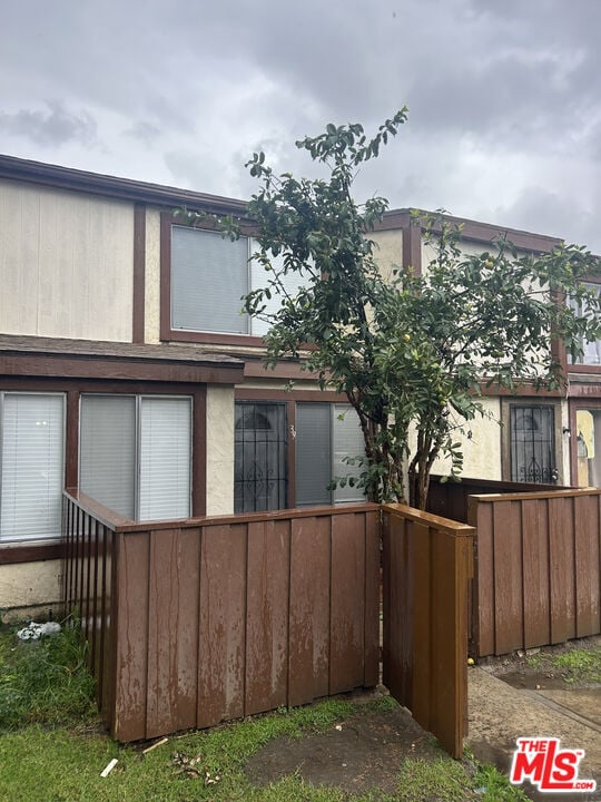 Photo - 14501 Tupper St Unit 39