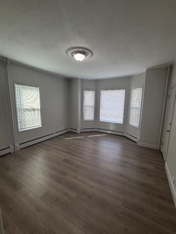 Building Photo - 3 Smithfield Ave Unit 4