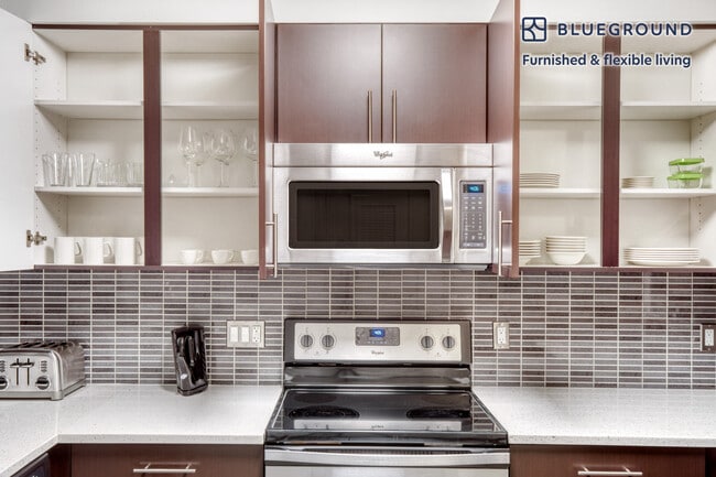 Photo - 10555 Main St Unit SI FL3-ID528