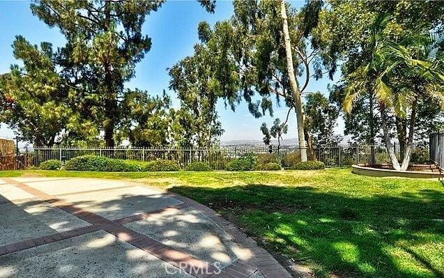 Building Photo - 6593 Vía Arboles Rental