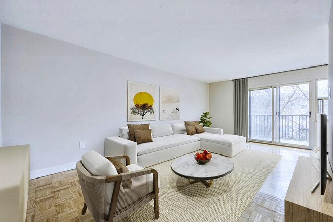 Photo - Landmark Apartments