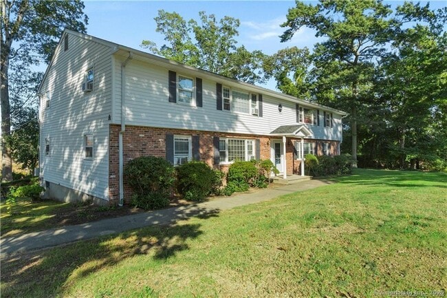 Photo - 280 E Main St Unit APT A2