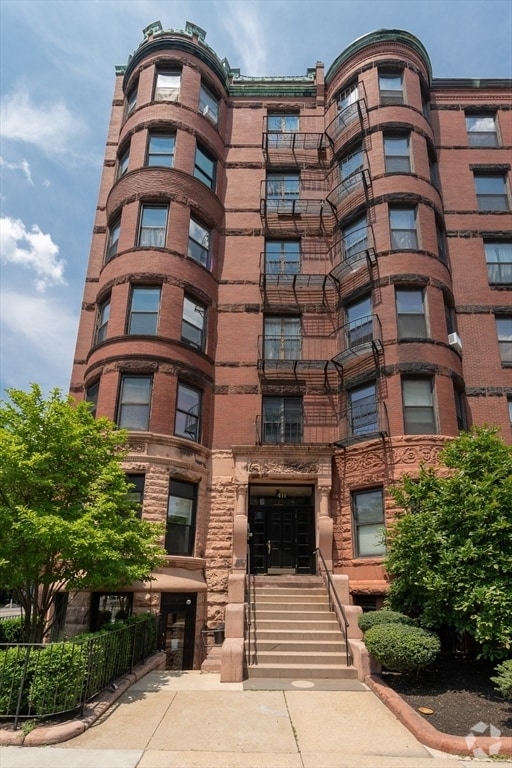 Building Photo - 411 Marlborough St Unit 6 Rental