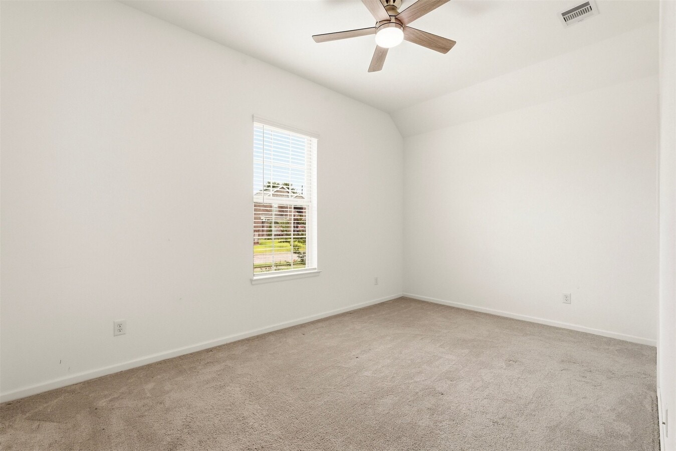 Photo - 15551 Blue Lake Dr