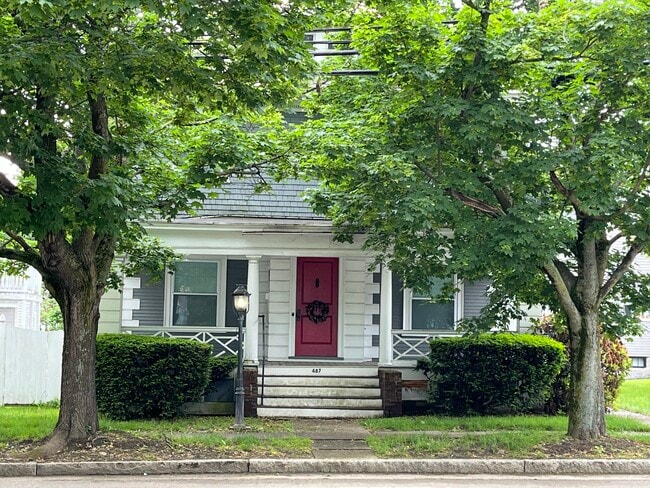Building Photo - 487 Andover St Rental