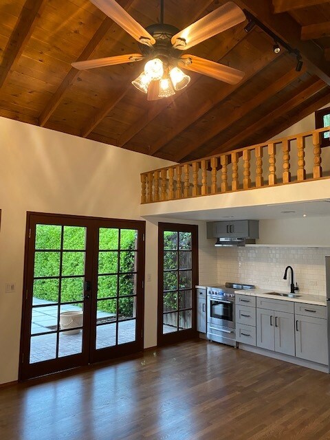 brand new appliances, bright and light, private outdoor space