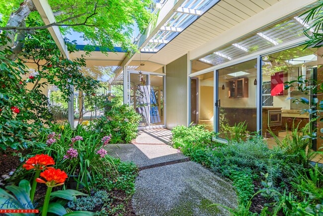 Photo - Gorgeous Eichler Home | Desirable Location