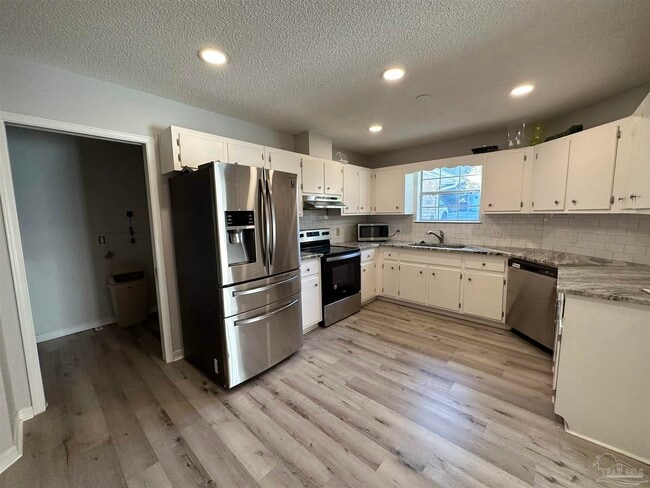Photo - 280 Bobwhite Dr